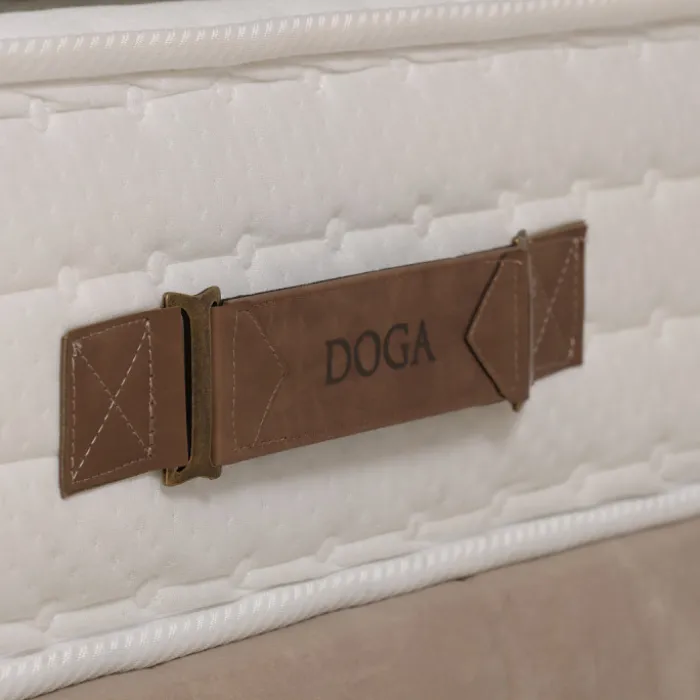 Lit boxspring Celine 140 cm